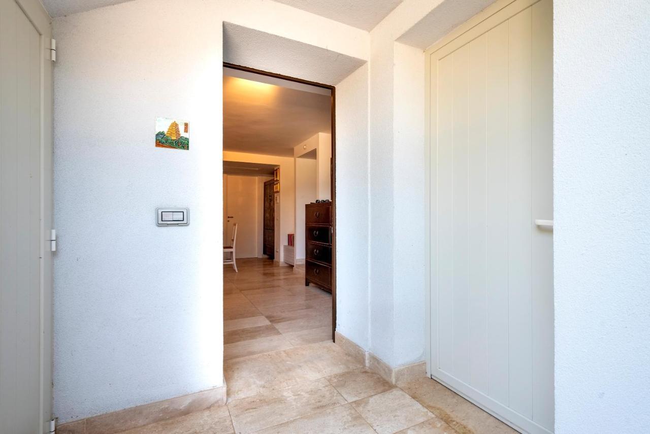 Charming Seafront Apartment With Garden And Patio Fertilia Exterior foto